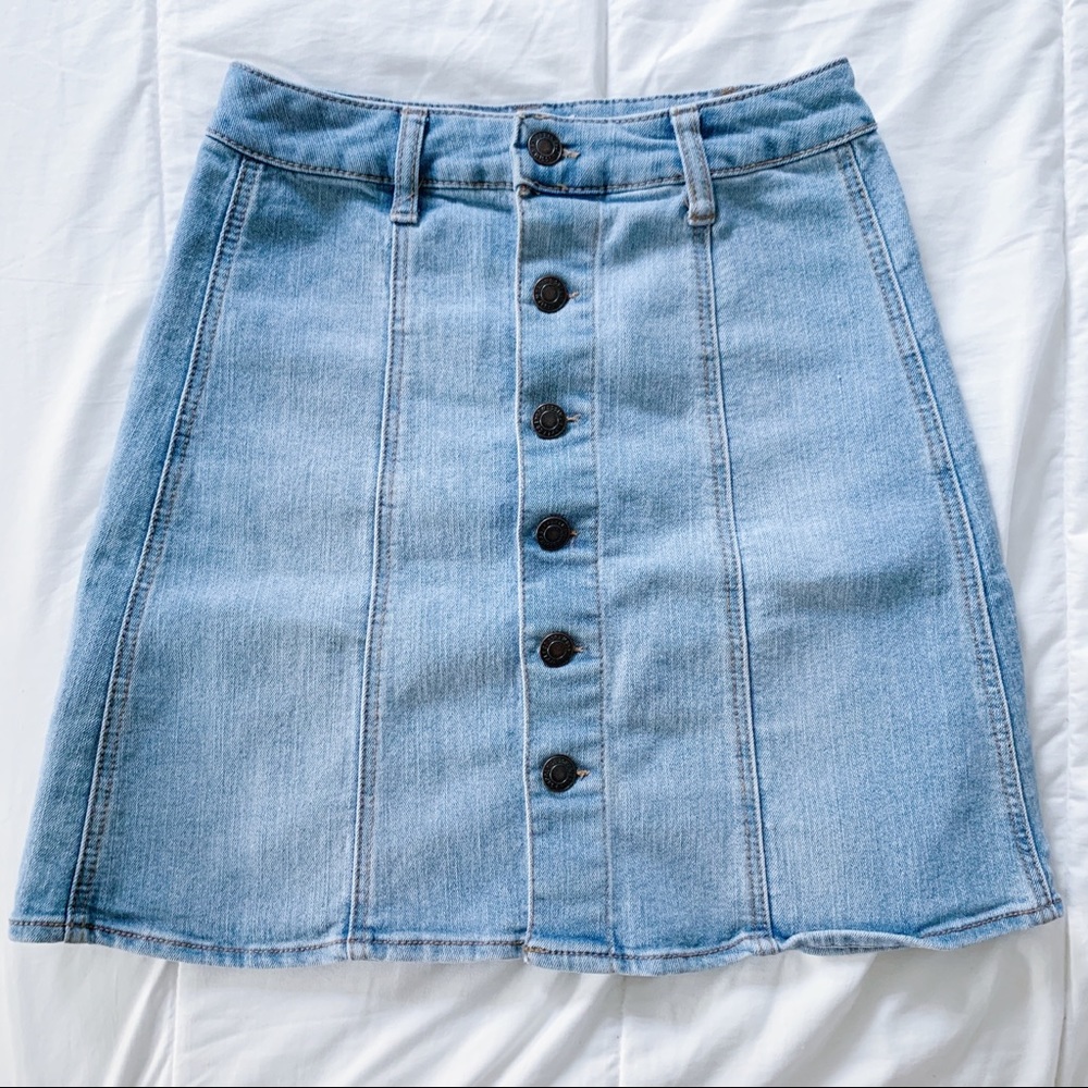 Mission light wash denim skirt - Picture 2 of 7